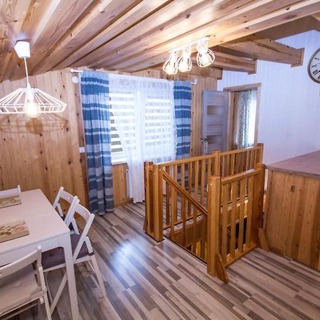 Flower Apartment Ventspils Exterior photo